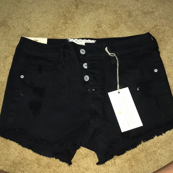 Brand new altard state black womens shorts - Picture 1 of 2